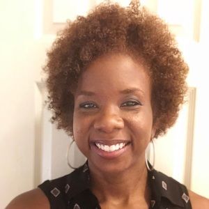 Meet your Posher, Shakira